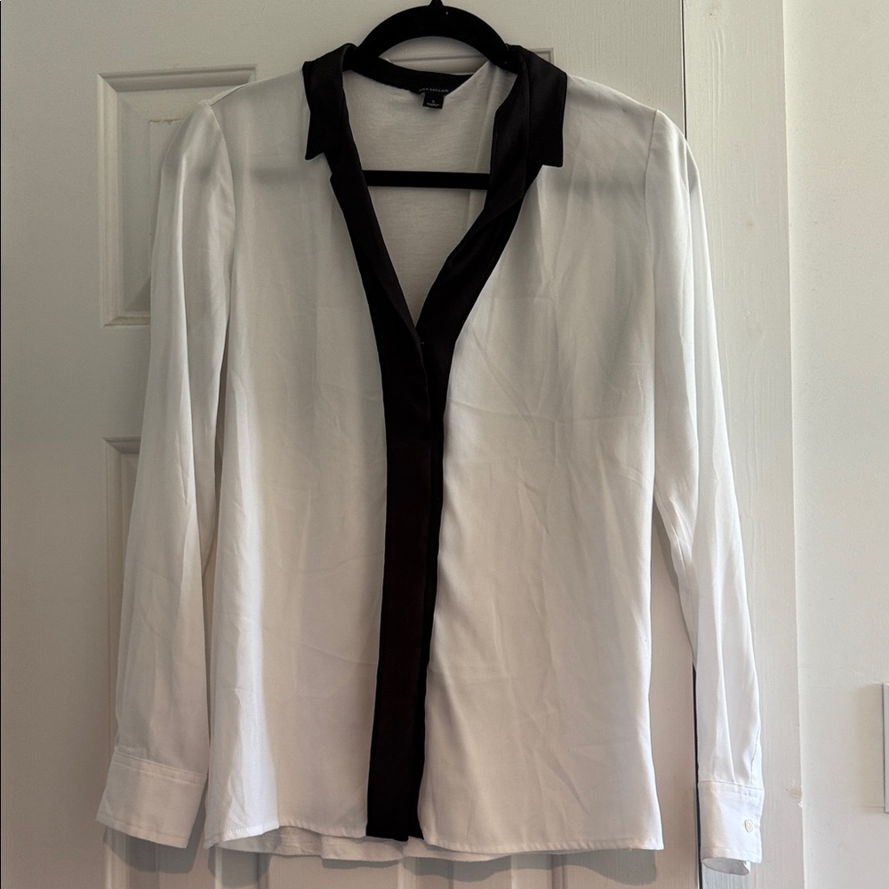 Ann Taylor White and Black Blouse